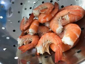 FROZEN COOKED HLSO VANNAMEI PRAWN